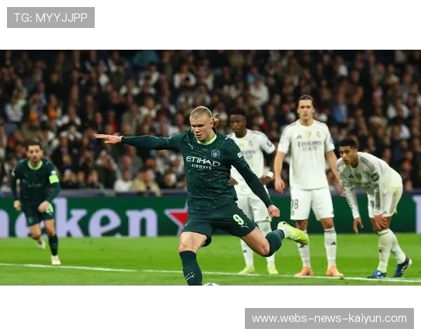 曼城配合流畅，哈兰德转身抽射建功